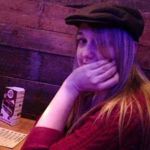 Meet your Posher, Marie